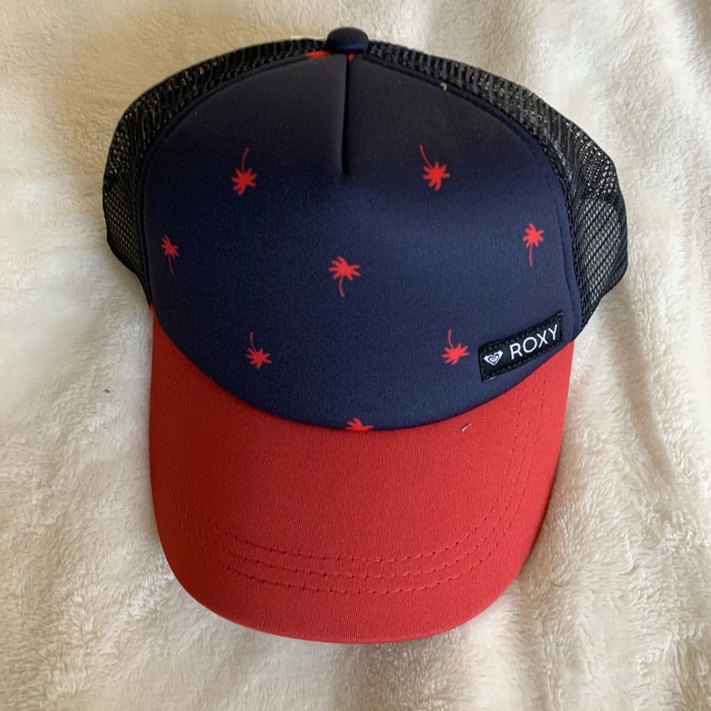 Roxy hats